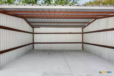 295 N Krueger Avenue, New Braunfels, TX 78130 - Photo 10