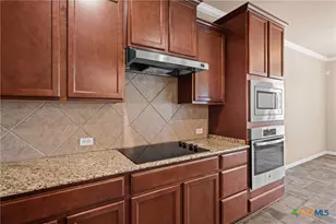 10223 Alamosa Ln, Temple, TX 76502 - Photo 6