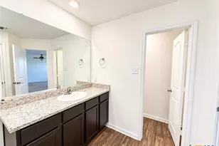 3985 Prairie Crk, New Braunfels, TX 78132 - Photo 18