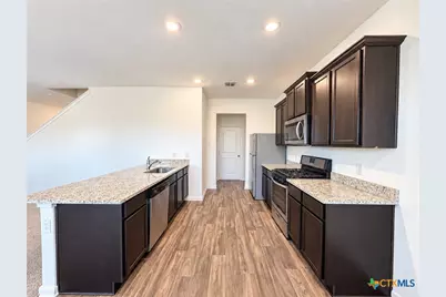 3985 Prairie Creek, New Braunfels, TX 78132 - Photo 10