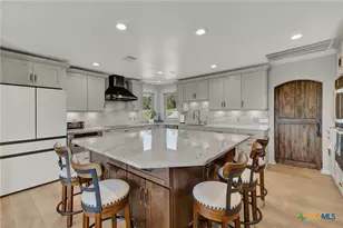 260 Mexican Hat Dr, Spring Branch, TX 78070 - Photo 14