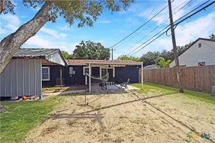 1621 Burkedale Dr, Port Lavaca, TX 77979 - Photo 12