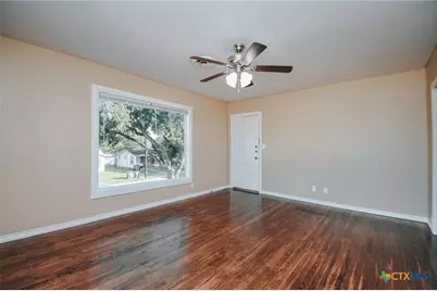 1503 E Virginia Avenue, Victoria, TX 77901 - Photo 8