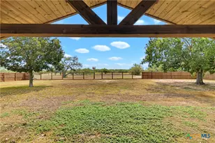 555 Fm 477, Seguin, TX 78155 - Photo 38