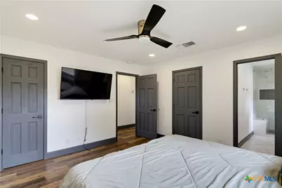 555 Fm 477, Seguin, TX 78155 - Photo 30