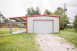 12 Jade Dr, Victoria, TX 77904 - Photo 6