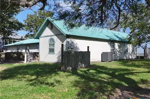 450 W Kruse Ave, Port Lavaca, TX 77979 - Photo 44