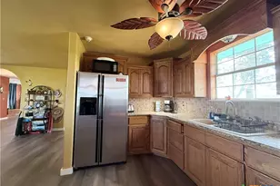 450 W Kruse Ave, Port Lavaca, TX 77979 - Photo 20
