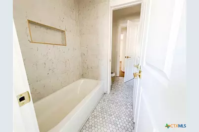 707 S 34th Street, Temple, TX 76501 - Photo 16