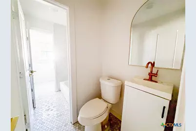 707 S 34th Street, Temple, TX 76501 - Photo 14