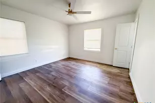 707 S 34th St, Temple, TX 76501 - Photo 12