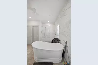 1735 Edgewater Falls, Canyon Lake, TX 78133 - Photo 16