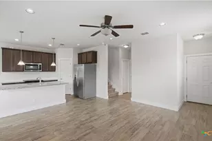 740 Gristmill Dr, New Braunfels, TX 78130 - Photo 4