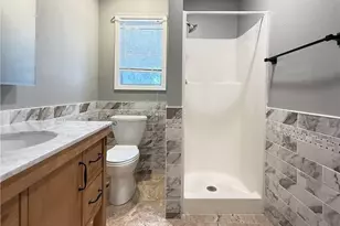 306 Angus St, Victoria, TX 77904 - Photo 14
