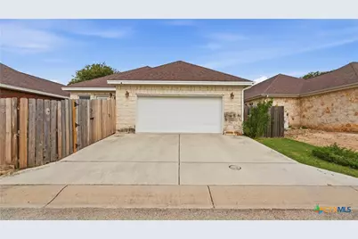 2022 Cotton Boulevard, New Braunfels, TX 78130 - Photo 34