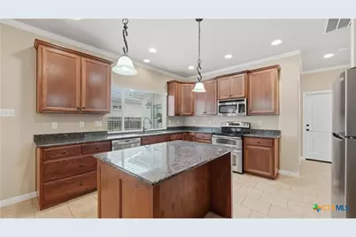 2022 Cotton Boulevard, New Braunfels, TX 78130 - Photo 14