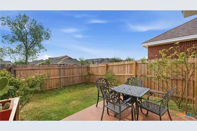 2022 Cotton Boulevard, New Braunfels, TX 78130 - Photo 32