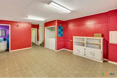 105 Ward Street, Cuero, TX 77954 - Photo 4