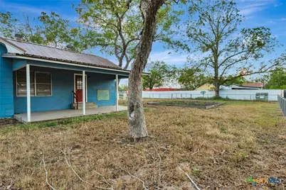 105 Ward Street, Cuero, TX 77954 - Photo 40
