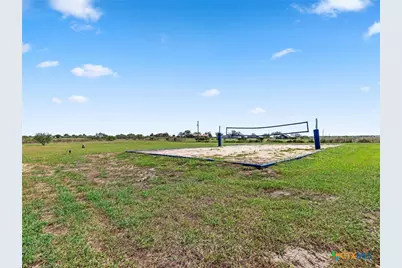 3925 Linne Road, Seguin, TX 78155 - Photo 26