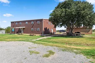 3925 Linne Rd, Seguin, TX 78155 - Photo 1