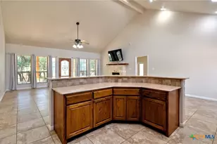 1761 Cottonwood Rd, Fischer, TX 78623 - Photo 10