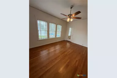 401 E Broadway, Cuero, TX 77954 - Photo 24