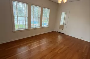 401 E Broadway, Cuero, TX 77954 - Photo 24