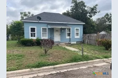911 Pine Street, Victoria, TX 77901 - Photo 2