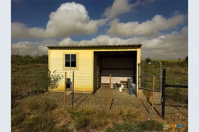 1028 County Road 108, Buckholts, TX 76518 - Photo 12