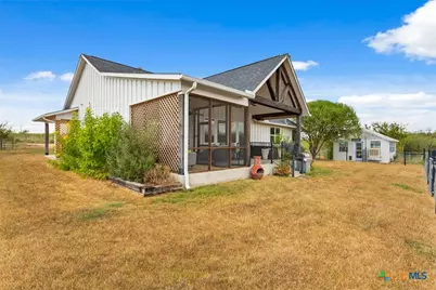 1028 County Road 108, Buckholts, TX 76518 - Photo 32