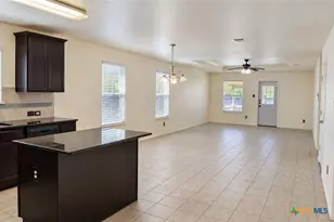 9011 Sandyford Ct, Killeen, TX 76542 - Photo 4