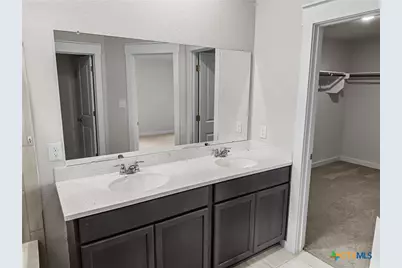 916 Gray Cloud Drive, New Braunfels, TX 78130 - Photo 6