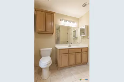 305 Waterstone, Victoria, TX 77901 - Photo 22