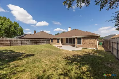 305 Waterstone, Victoria, TX 77901 - Photo 30
