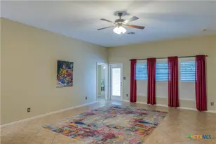 305 Waterstone, Victoria, TX 77901 - Photo 10