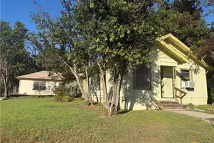 108 S Race St, Lampasas, TX 76550 - Photo 1