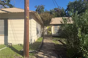 108 S Race St, Lampasas, TX 76550 - Photo 14