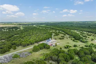 2555 County Rd 1139, Lampasas, TX 76550 - Photo 22