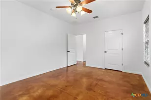 205 Homestead Rd, Kyle, TX 78640 - Photo 20