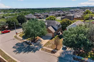 301 Maple Way, New Braunfels, TX 78132 - Photo 32