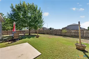 301 Maple Way, New Braunfels, TX 78132 - Photo 28