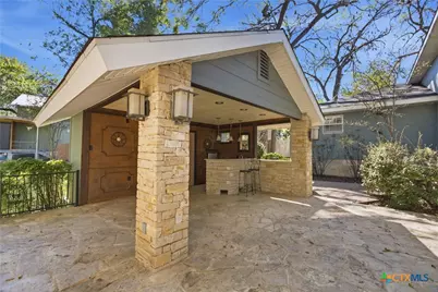 887 Lone Star Drive, New Braunfels, TX 78130 - Photo 6