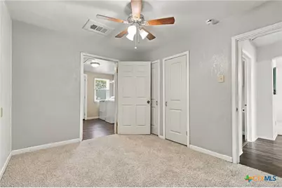 1112 W 1st Street, Lampasas, TX 76550 - Photo 26
