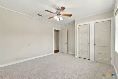 1112 W 1st Street, Lampasas, TX 76550 - Photo 22