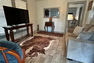 109 E Leon St, Gatesville, TX 76528 - Photo 8