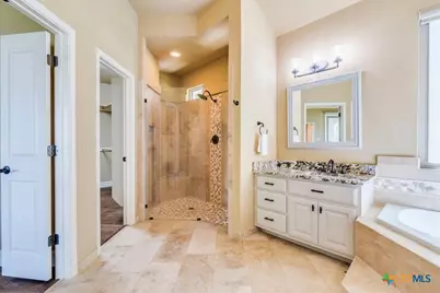 260 Long Creek Boulevard, New Braunfels, TX 78130 - Photo 16