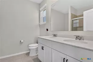 7503 Granger Cv, San Antonio, TX 78252 - Photo 18