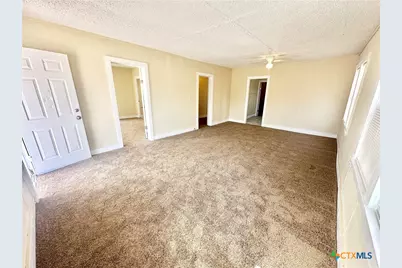1007 Capps Street, Marlin, TX 76661 - Photo 4