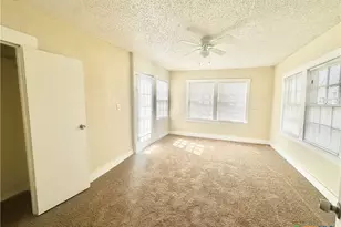 1007 Capps St, Marlin, TX 76661 - Photo 14